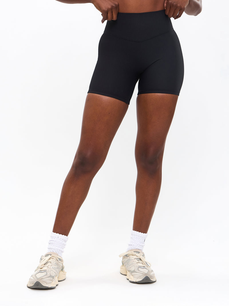 Material Girl Ribbed Short 6" - Onyx Black